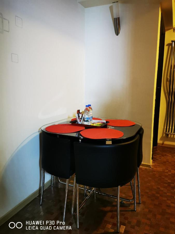Enzso Residence Ap 2 Cam,Piata Natiunile Unite, Nr3-5,Bloc B2, Sc2, Et 1, Ap34 布加勒斯特 外观 照片