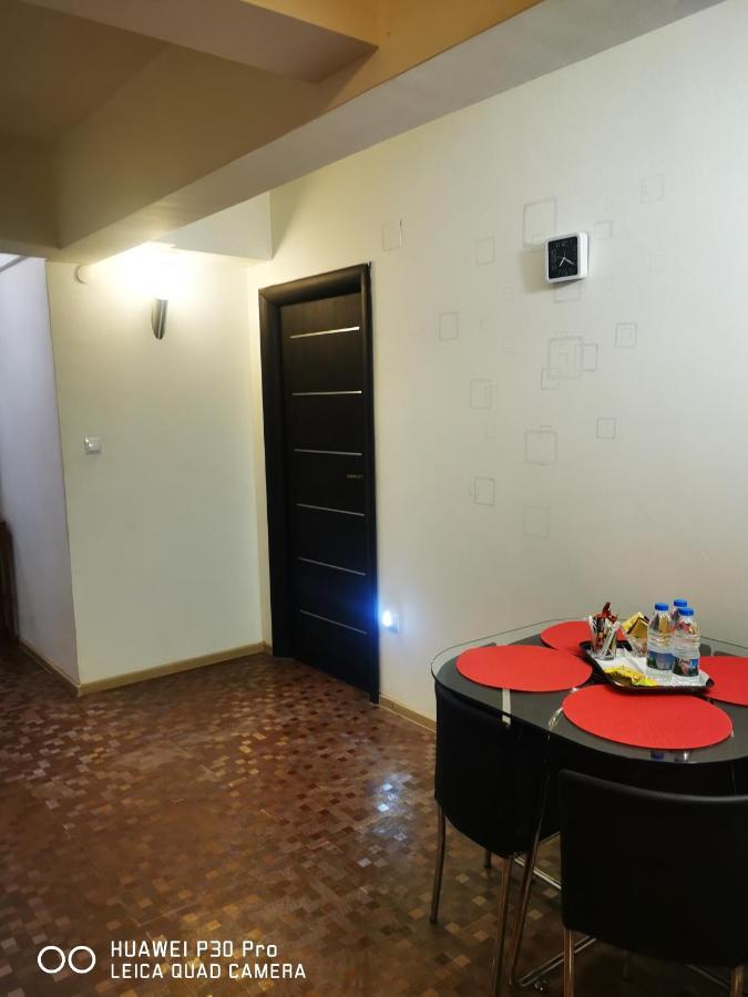 Enzso Residence Ap 2 Cam,Piata Natiunile Unite, Nr3-5,Bloc B2, Sc2, Et 1, Ap34 布加勒斯特 外观 照片
